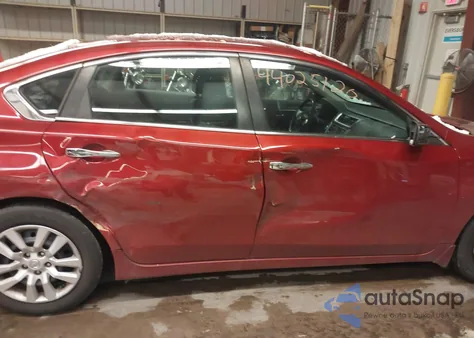 2017 Nissan Altima 2.5 S z USA, uszkodzony, nr VIN 1N4AL3AP4HC478298